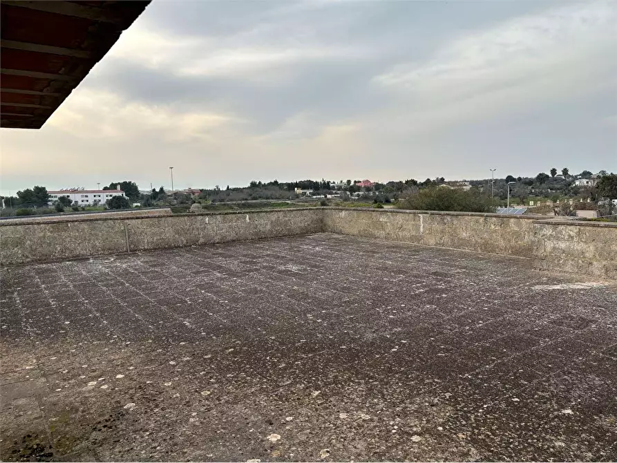 Immagine 15 di Villa in vendita  in Via sofia 10 a Casarano