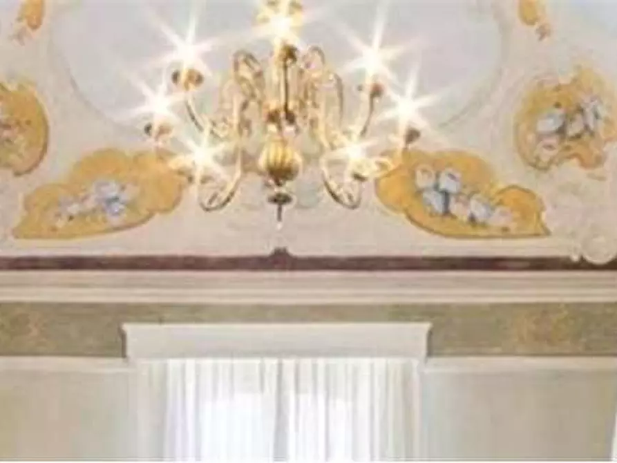 Immagine 29 di Casa bifamiliare in vendita  in piazza garibaldi  12 a Lecce