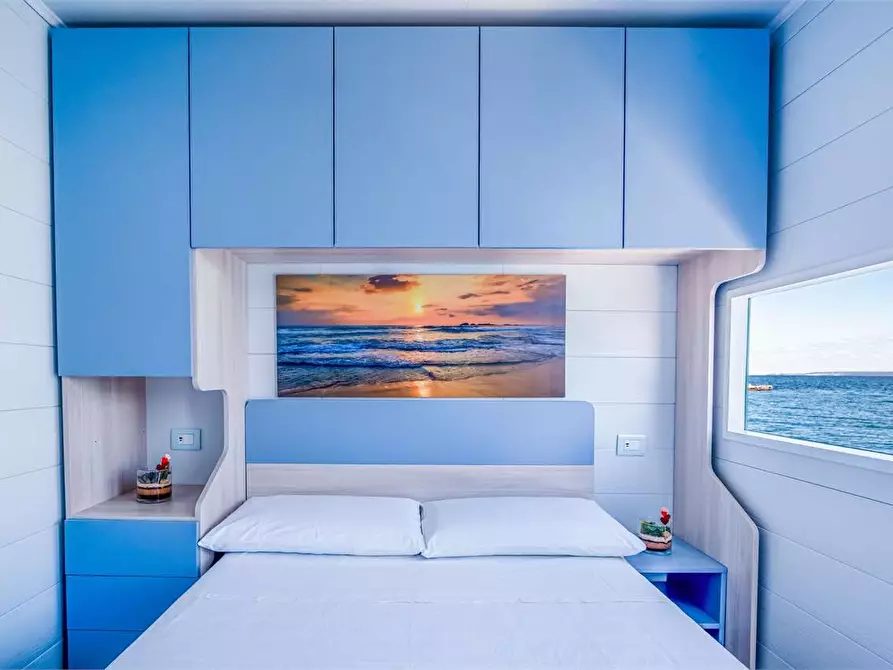 Immagine 1 di Villa in vendita  in via haethei a Otranto