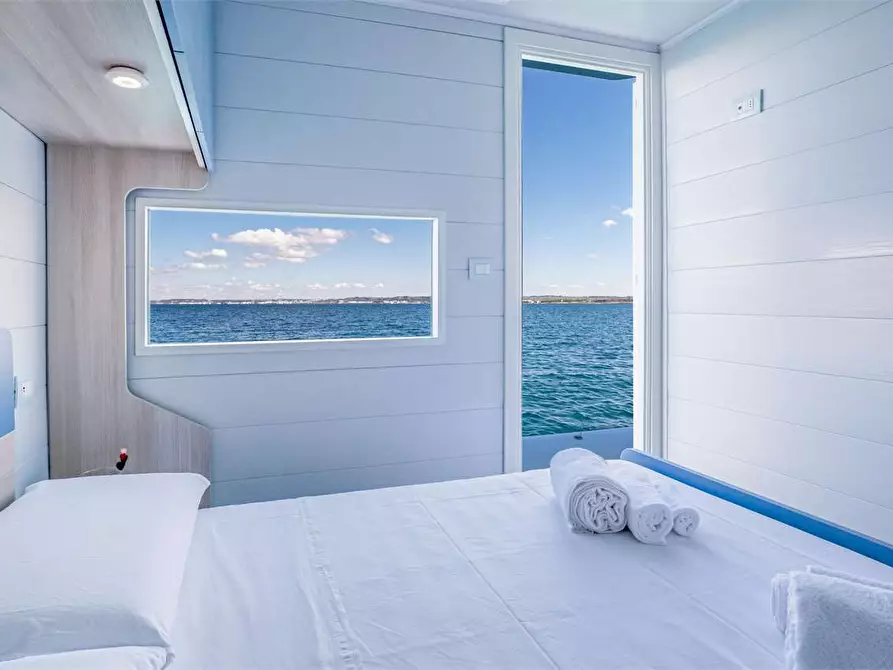 Immagine 3 di Villa in vendita  in via haethei a Otranto