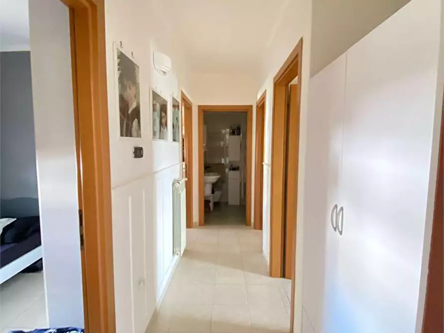 Immagine 15 di Appartamento in vendita  in via spagna a Casarano