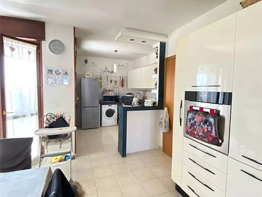 Immagine 4 di Appartamento in vendita  in via spagna a Casarano