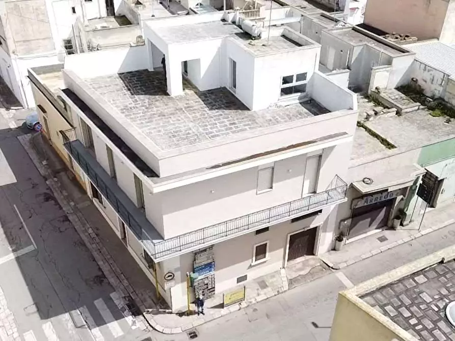 Immagine 35 di Casa indipendente in vendita  in via Solferino a Casarano