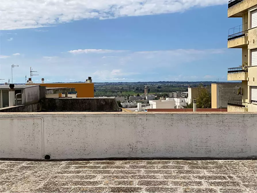 Immagine 39 di Casa indipendente in vendita  in via Solferino a Casarano