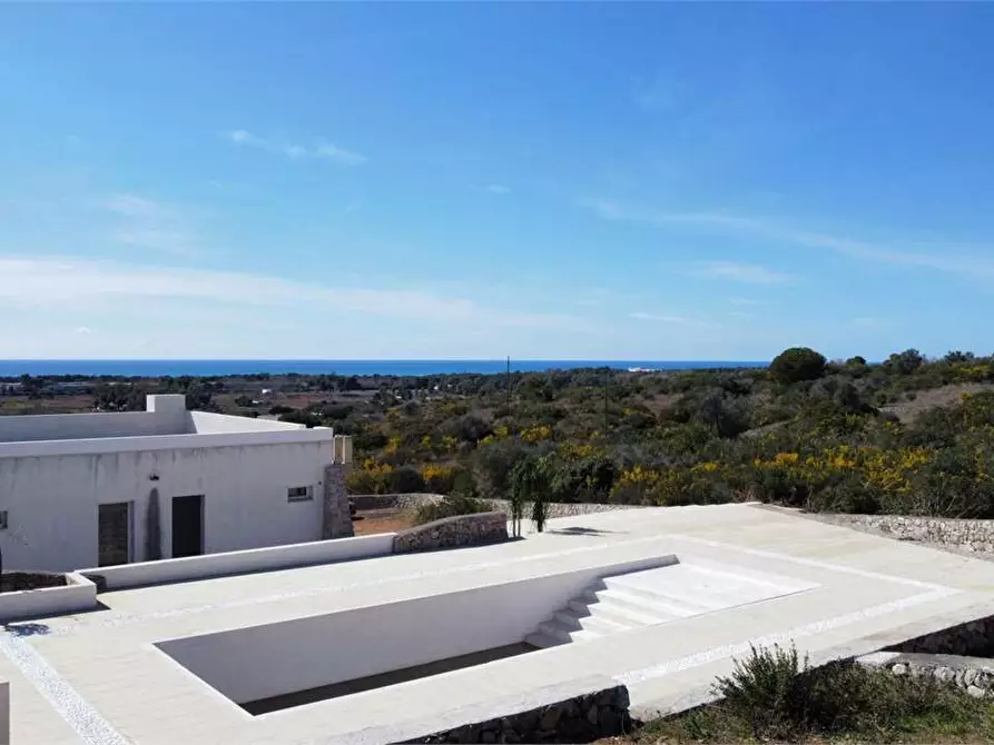 Immagine 3 di Villa in vendita  in sp 291 a Ugento