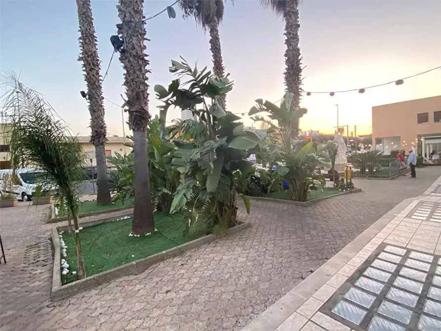 Immagine 10 di Ufficio in affitto  in via Ferrari a Casarano