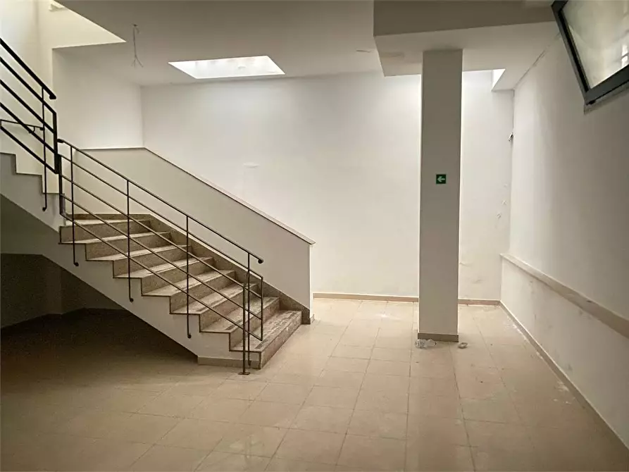 Immagine 16 di Ufficio in affitto  in via Ferrari a Casarano