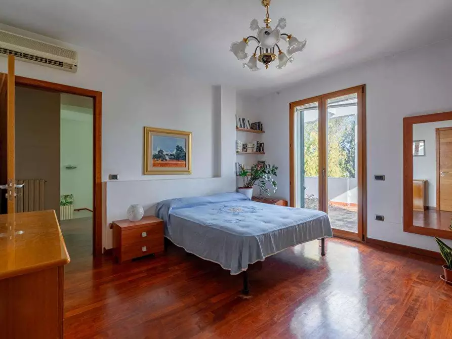 Immagine 15 di Casa indipendente in vendita  in via Tago a Casarano