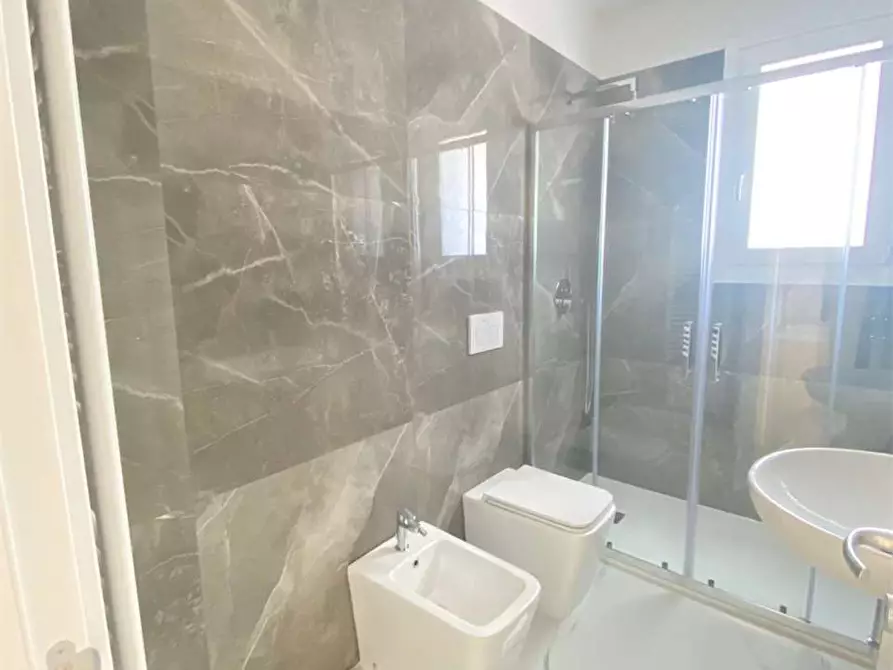 Immagine 17 di Stanza singola in affitto  in via Giovanni de Benedetto  a Lecce