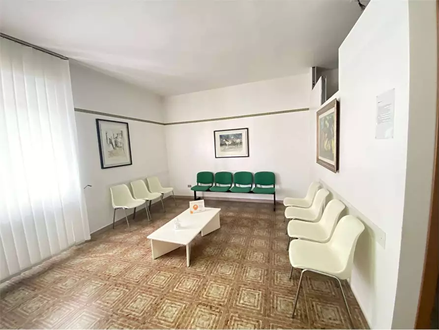 Immagine 3 di Appartamento in vendita  in via lupo 9 a Casarano