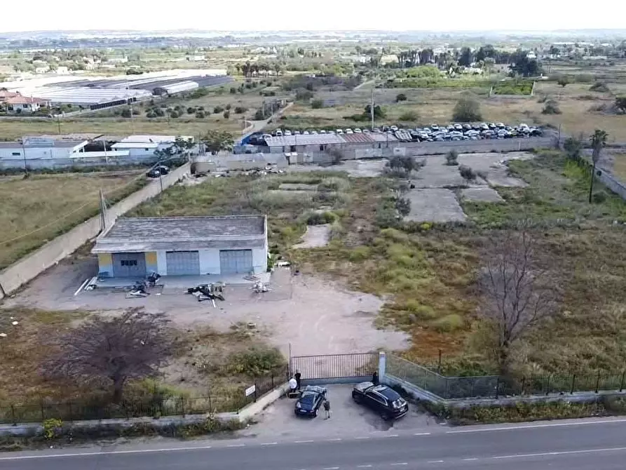 Immagine 3 di Capannone industriale in vendita  in sp350 60 a Taviano