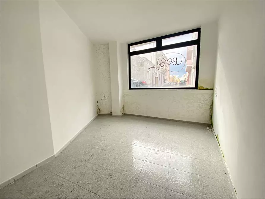 Immagine 16 di Ufficio in vendita  in viale stazione a Casarano