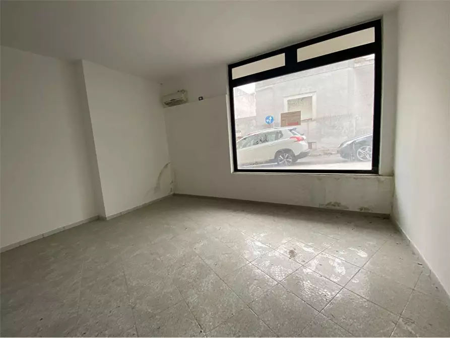 Immagine 18 di Ufficio in vendita  in viale stazione a Casarano