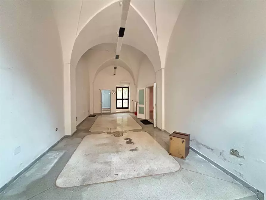Immagine 26 di Casa indipendente in vendita  in via vittorio emanuele 2 64 a Casarano