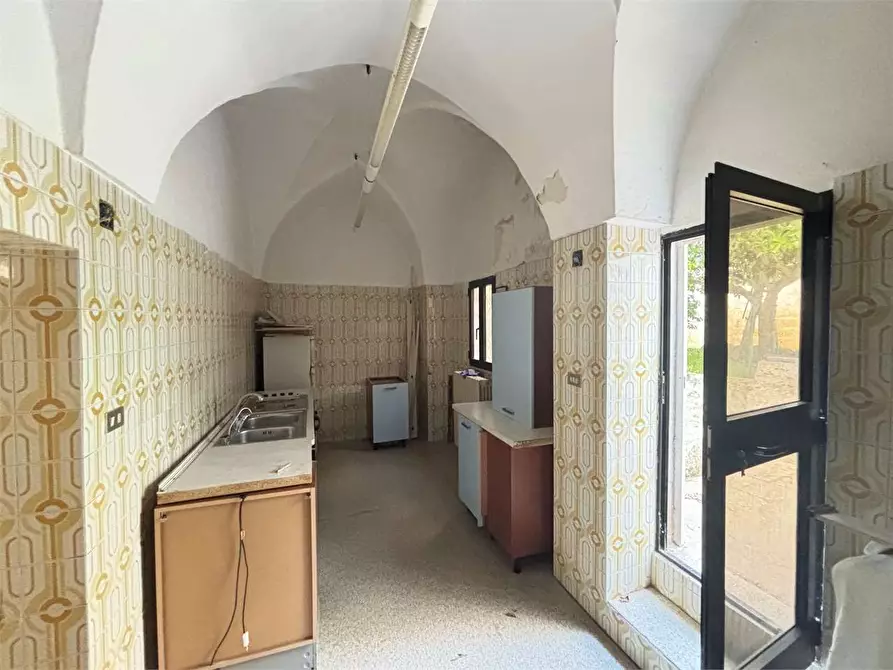 Immagine 35 di Casa indipendente in vendita  in via vittorio emanuele 2 64 a Casarano