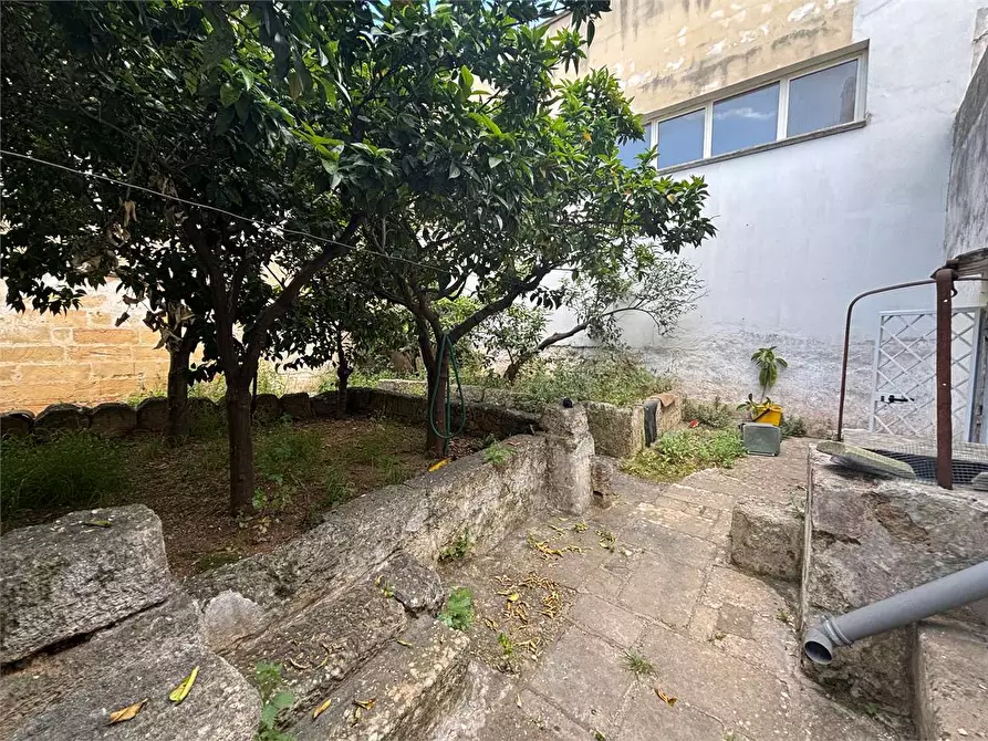 Immagine 40 di Casa indipendente in vendita  in via vittorio emanuele 2 64 a Casarano