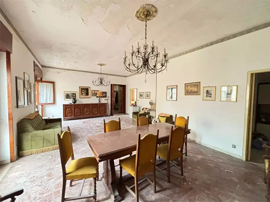 Immagine 2 di Appartamento in vendita  in via sicilia a Casarano