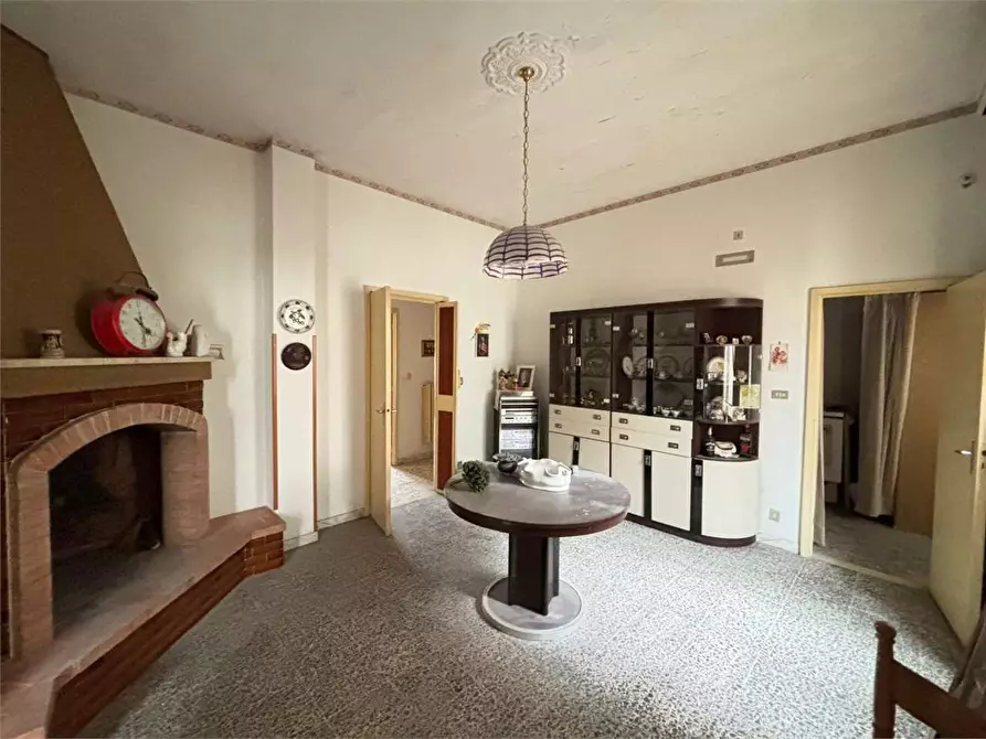 Immagine 7 di Appartamento in vendita  in via sicilia a Casarano