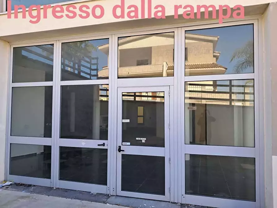 Immagine 6 di Negozio in affitto  in via ruffano a Casarano