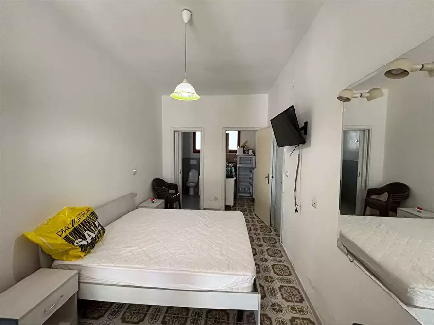 Immagine 3 di Villetta a schiera in vendita  in Gran viale al mare  8 a Gallipoli