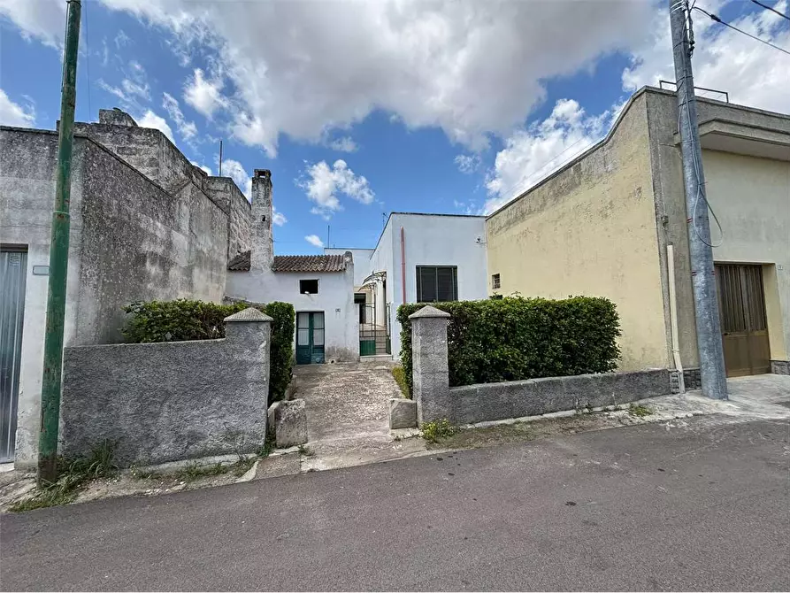 Immagine 5 di Casa indipendente in vendita  in via nino bixio 13 a Botrugno