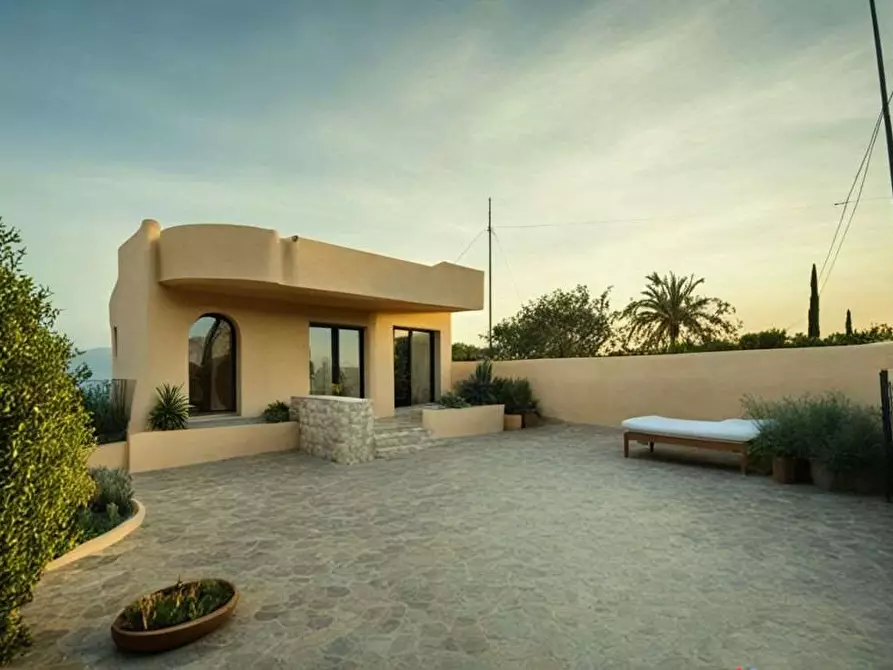 Immagine 1 di Villa in vendita  in Via arciprete verardi a Alliste