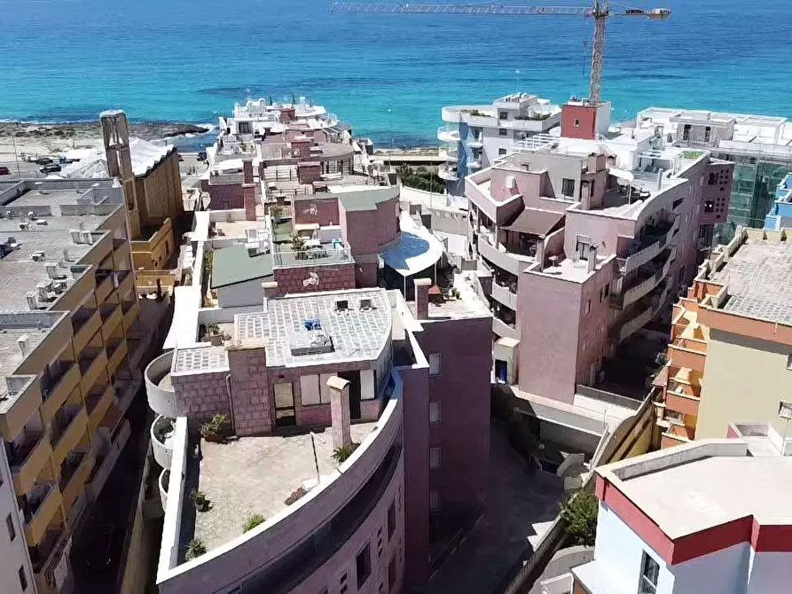 Immagine 43 di Appartamento in vendita  in lungo mare galileo galilei a Gallipoli
