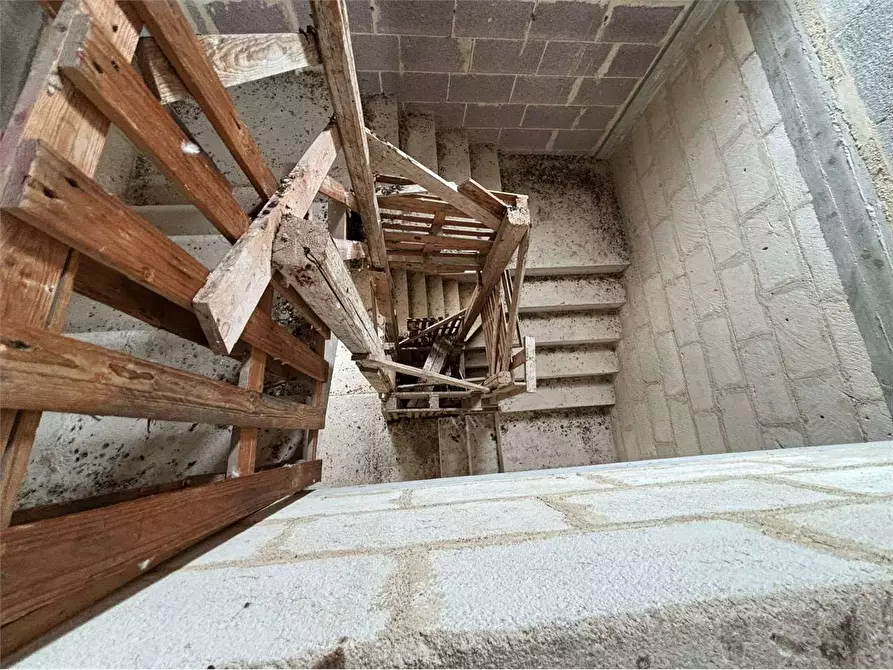 Immagine 15 di Appartamento in vendita  in via Magenta 29 a Casarano