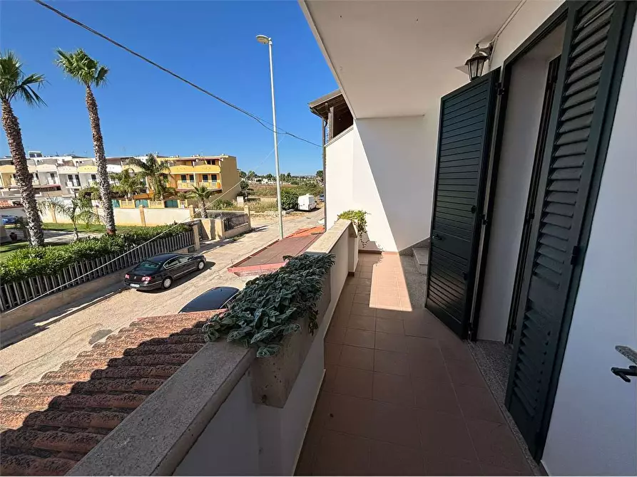 Immagine 2 di Casa bifamiliare in vendita  in via Elba 22 a Ugento