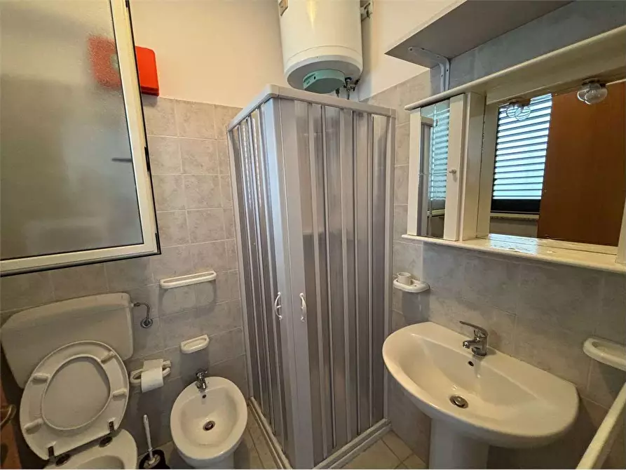 Immagine 6 di Casa bifamiliare in vendita  in via Elba 22 a Ugento