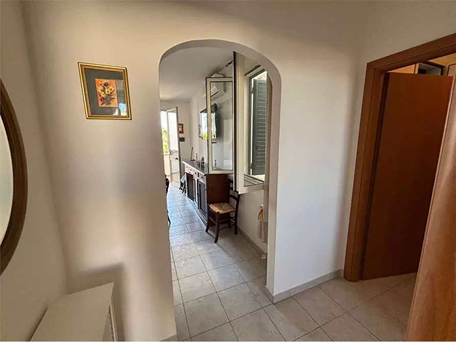 Immagine 11 di Casa bifamiliare in vendita  in via Elba 22 a Ugento