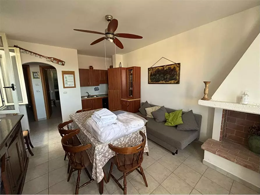 Immagine 12 di Casa bifamiliare in vendita  in via Elba 22 a Ugento