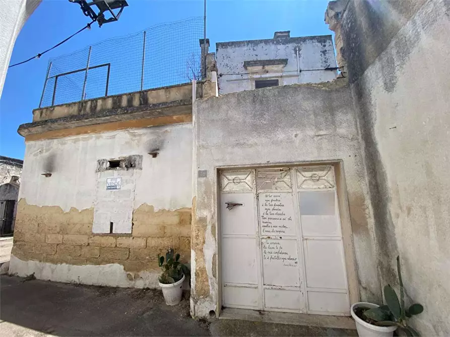 Immagine 12 di Trilocale in vendita  in Via silvio pellico a Casarano