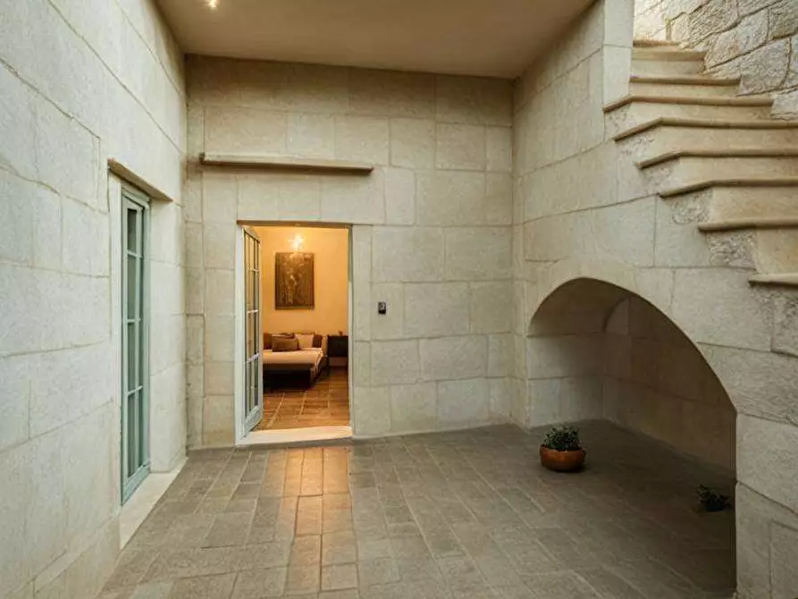 Immagine 1 di Trilocale in vendita  in Via silvio pellico a Casarano