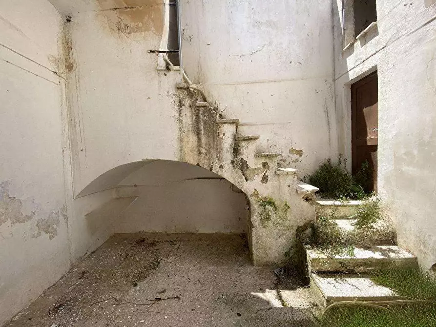 Immagine 4 di Trilocale in vendita  in Via silvio pellico a Casarano