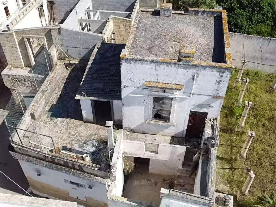 Immagine 17 di Trilocale in vendita  in Via silvio pellico a Casarano