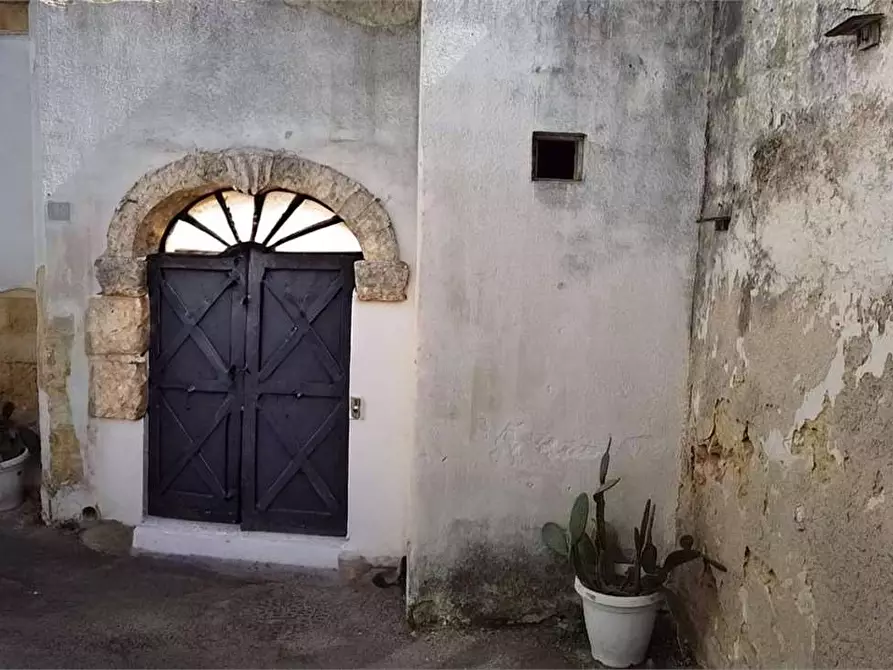 Immagine 9 di Trilocale in vendita  in Via silvio pellico a Casarano