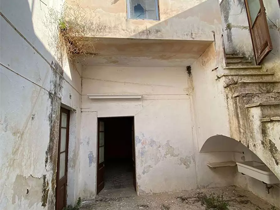 Immagine 2 di Trilocale in vendita  in Via silvio pellico a Casarano