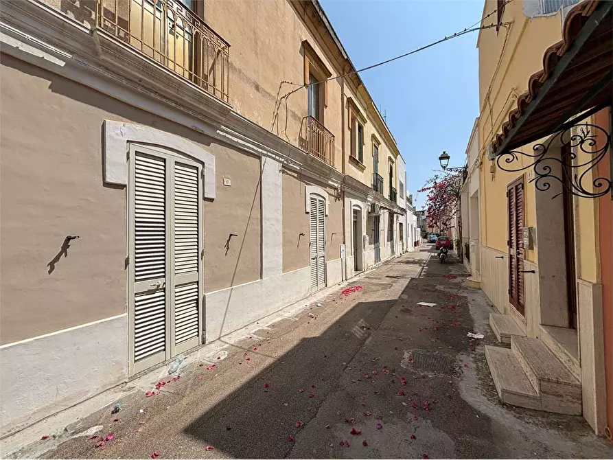 Immagine 1 di Appartamento in vendita  in via corsica a Casarano