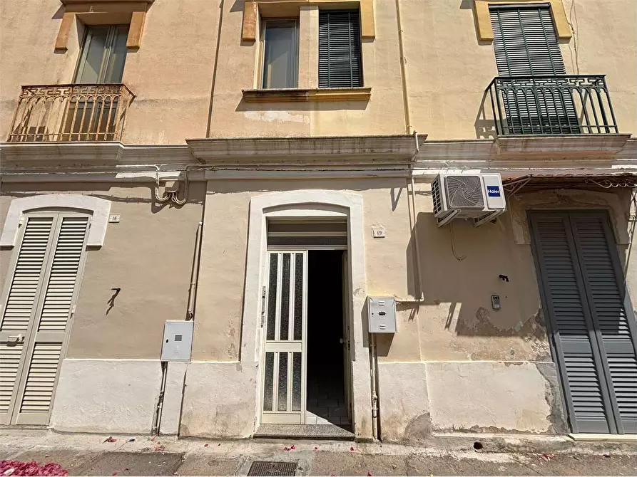 Immagine 2 di Appartamento in vendita  in via corsica a Casarano