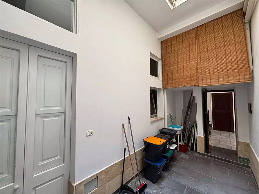 Immagine 6 di Appartamento in vendita  in via corsica a Casarano