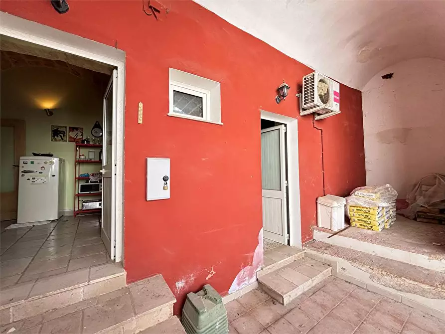 Immagine 10 di Casa indipendente in vendita  in Via virgilio a Matino