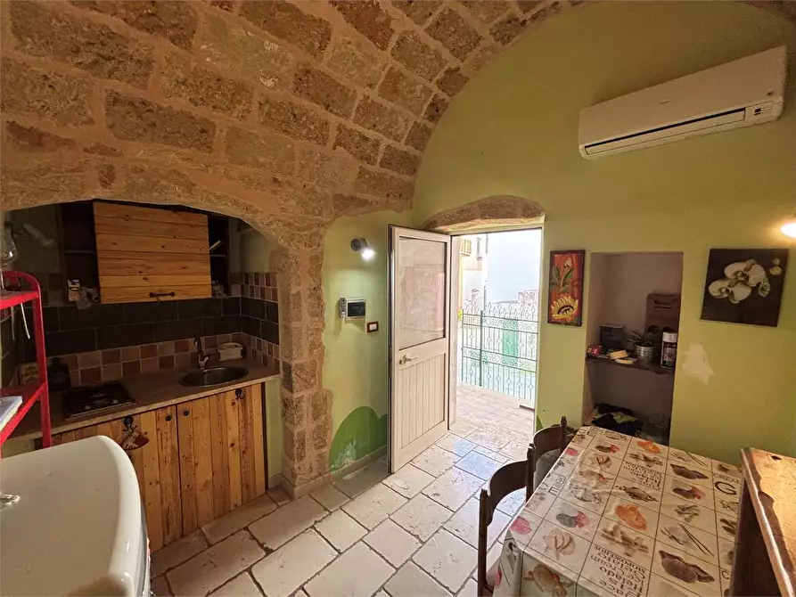 Immagine 12 di Casa indipendente in vendita  in Via virgilio a Matino