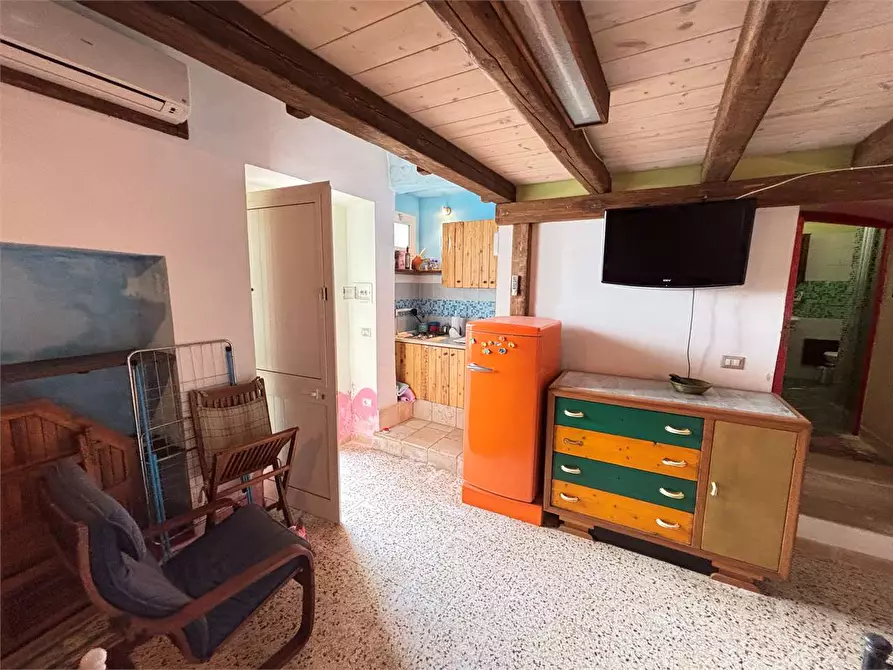 Immagine 23 di Casa indipendente in vendita  in Via virgilio a Matino