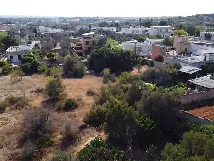 Immagine 10 di Terreno edificabile in vendita  in via alto adige a Casarano