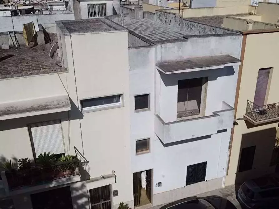 Immagine 3 di Casa indipendente in vendita  in via marsala a Casarano