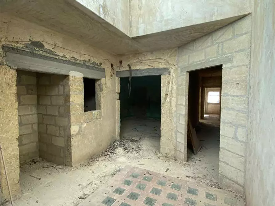 Immagine 10 di Casa indipendente in vendita  in via marsala a Casarano