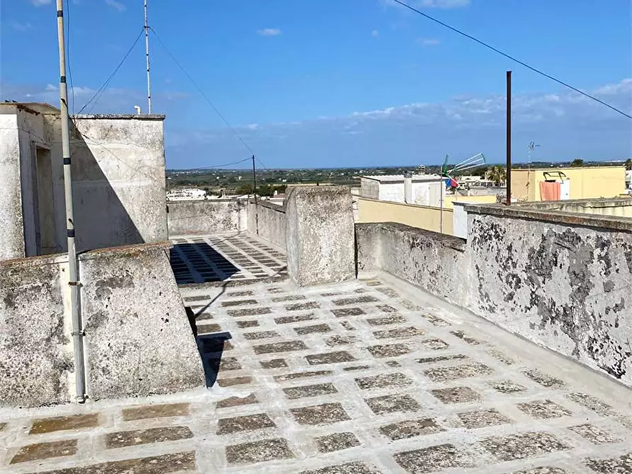 Immagine 11 di Casa indipendente in vendita  in via marsala a Casarano