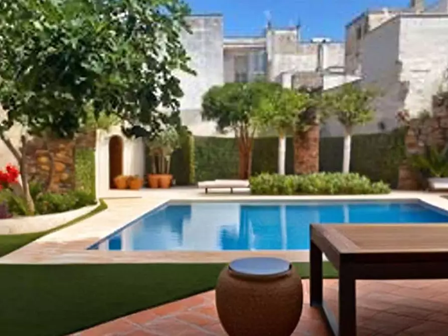 Immagine 47 di Stabile in vendita  in via Racale 30 a Melissano