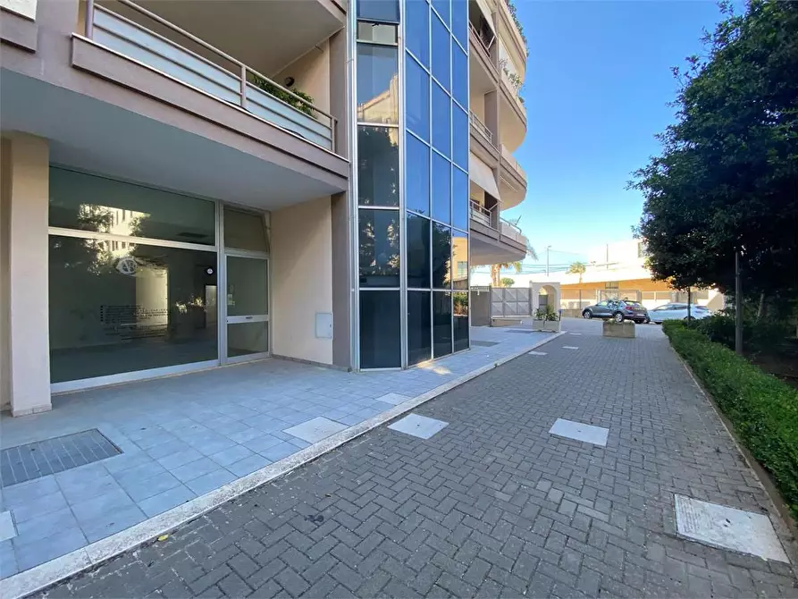 Immagine 5 di Ufficio in vendita  in via Giaquinto 5 a Lecce